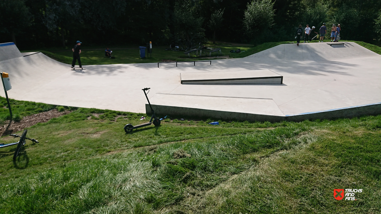 Hallaar skatepark